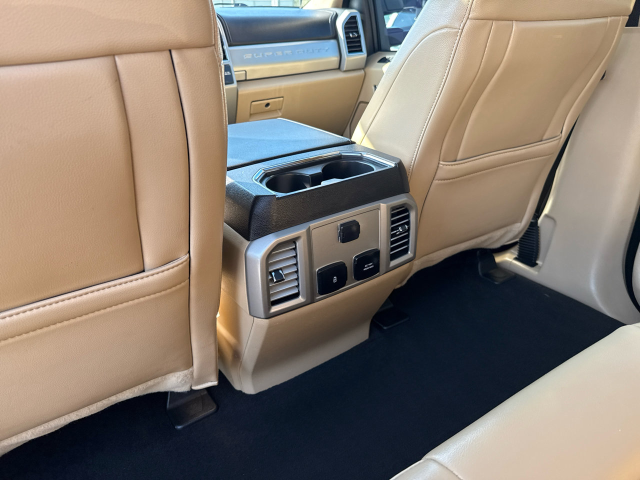 Used 2020 Ford F250 Lariat w/ Lariat Ultimate Package image 22