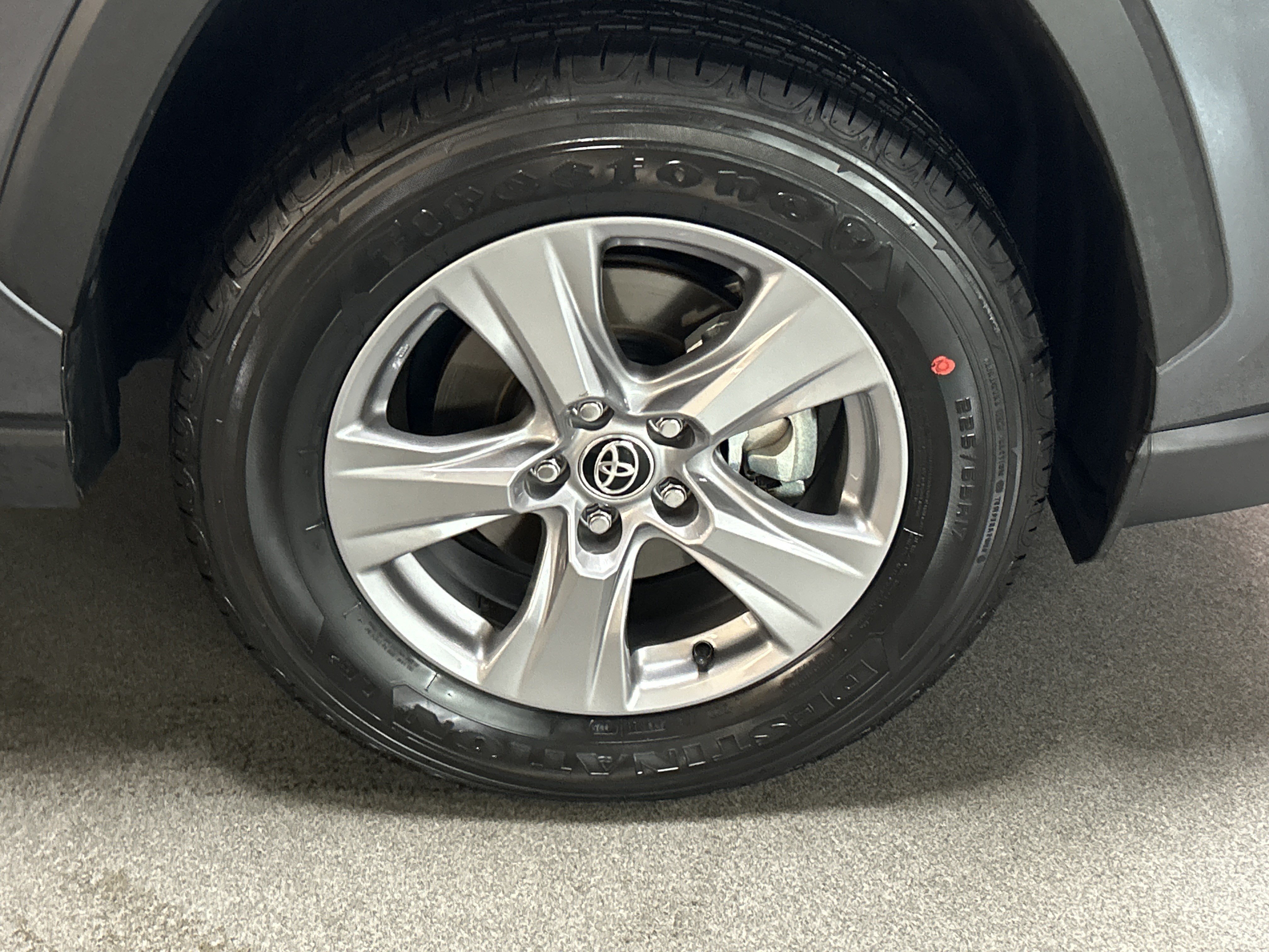 Used 2025 Toyota RAV4 LE AWD/4WD image 13