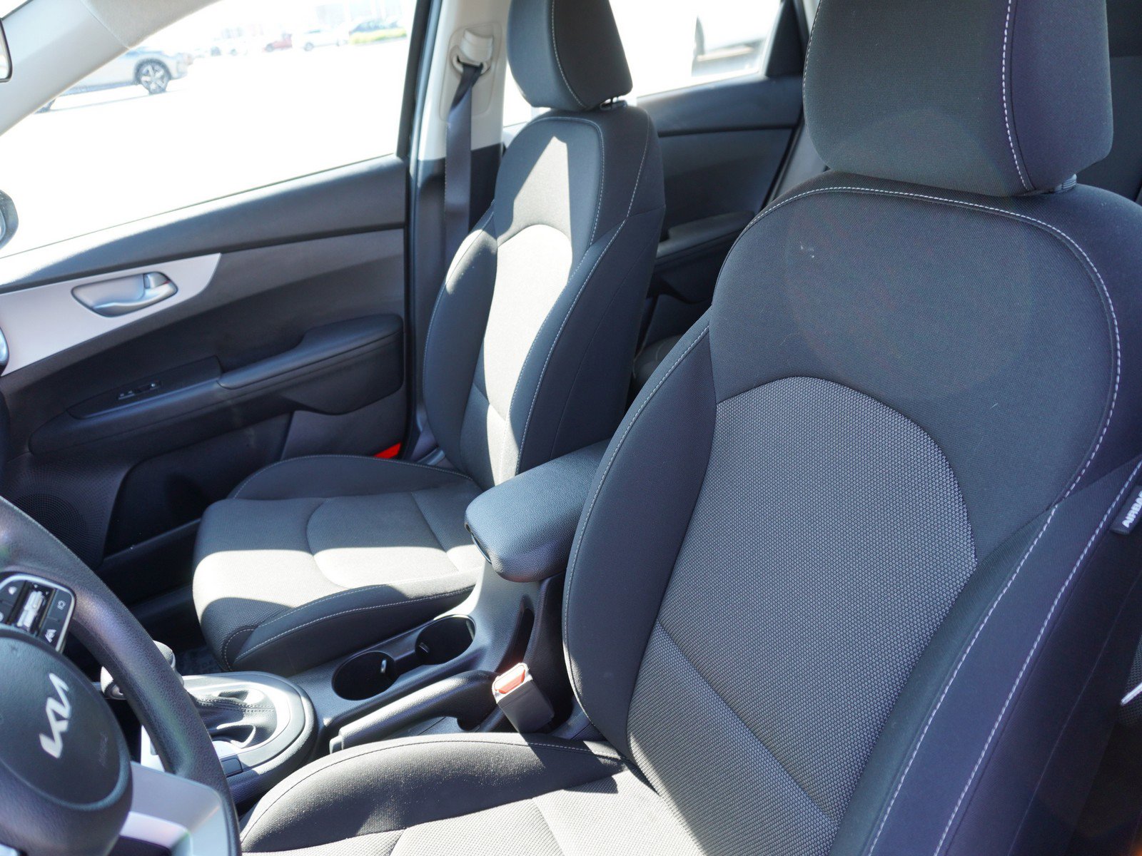 Used 2024 Kia Forte LXS image 18