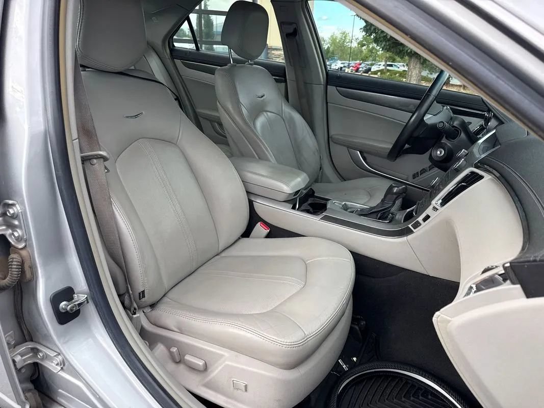 Used 2009 Cadillac CTS 3.6 AWD image 27