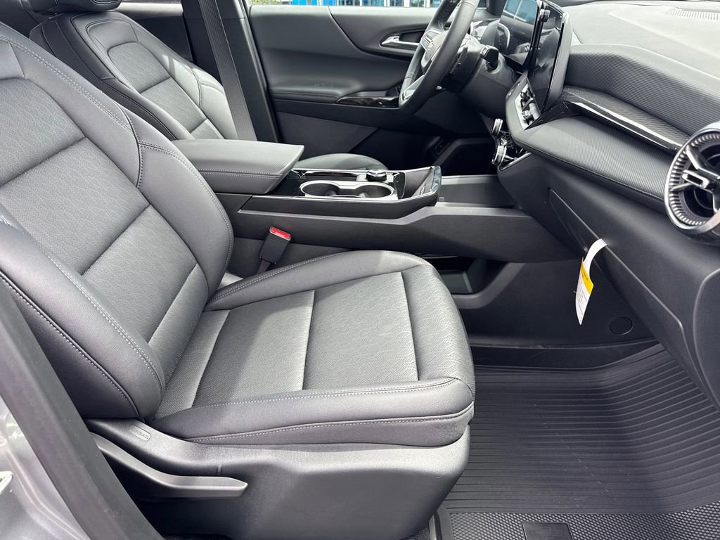 New 2026 Chevrolet Equinox LT image 14