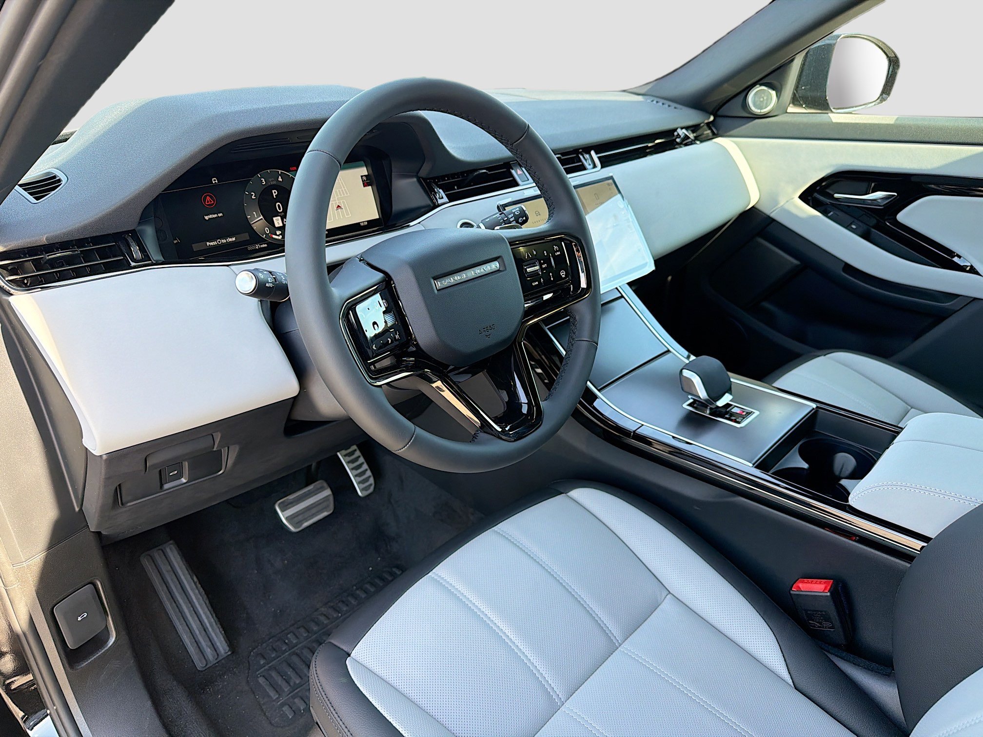 New 2026 Land Rover Range Rover Evoque Dynamic SE image 25