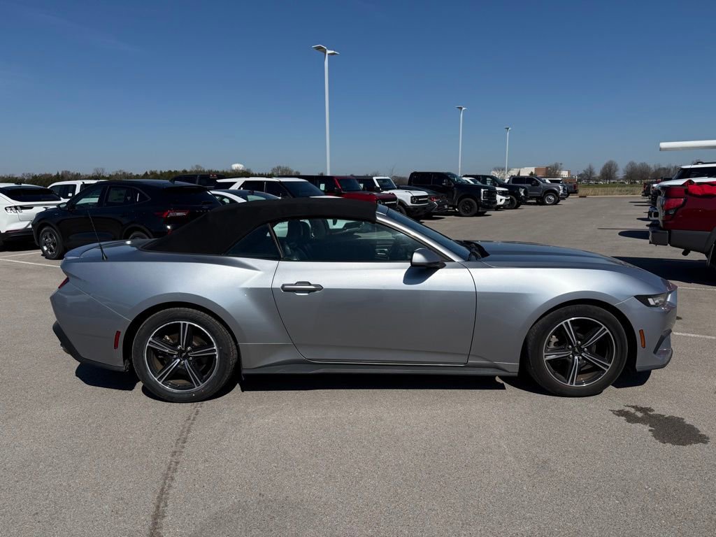 Used 2024 Ford Mustang Premium image 15