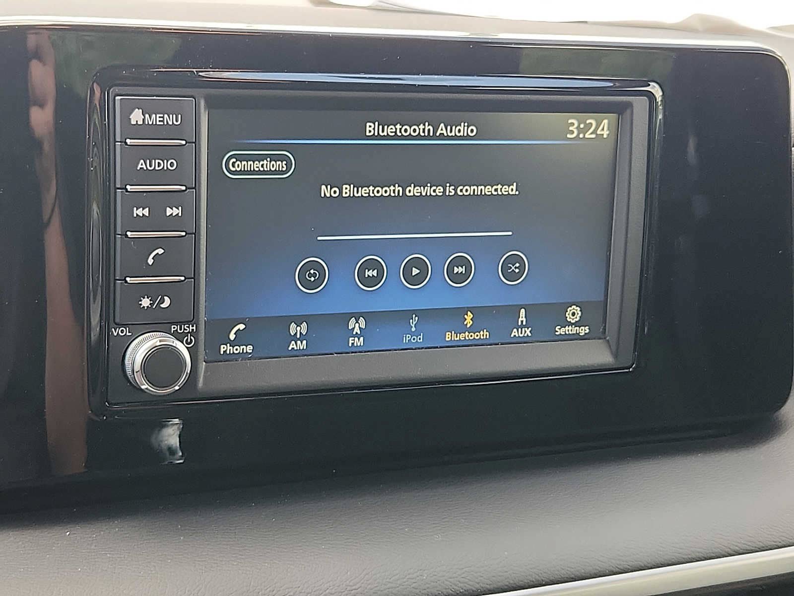 Certified 2025 Nissan Kicks S AWD/4WD image 16