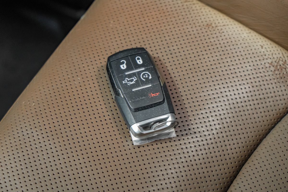 Used 2022 RAM 3500 Limited AWD/4WD image 74