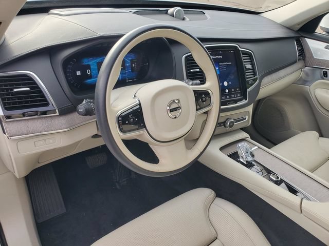 Certified 2024 Volvo XC90 T8 Ultimate w/ Protection Package Premier AWD/4WD image 17
