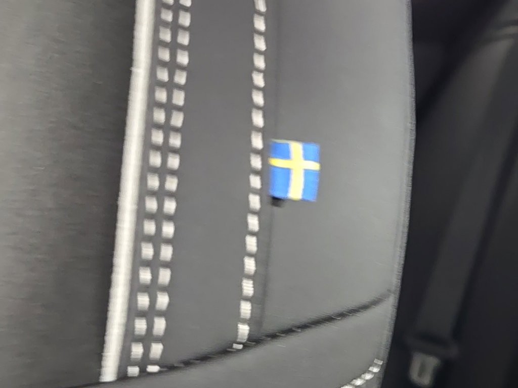 Certified 2023 Volvo XC40 Recharge Plus w/ Protection Package Premier image 26