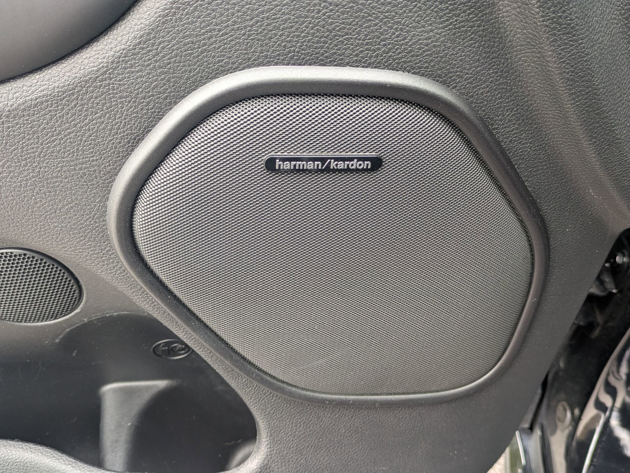 Used 2021 Dodge Durango R/T w/ Technology Group image 23