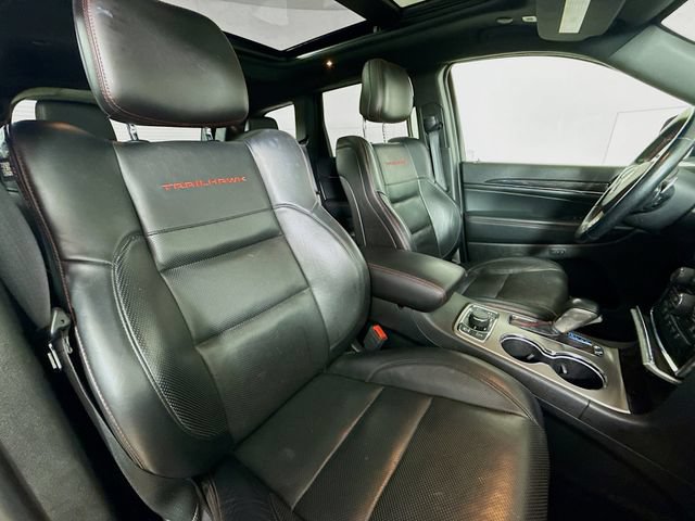 Used 2021 Jeep Grand Cherokee Trailhawk w/ Trailhawk Luxury Group AWD/4WD image 33