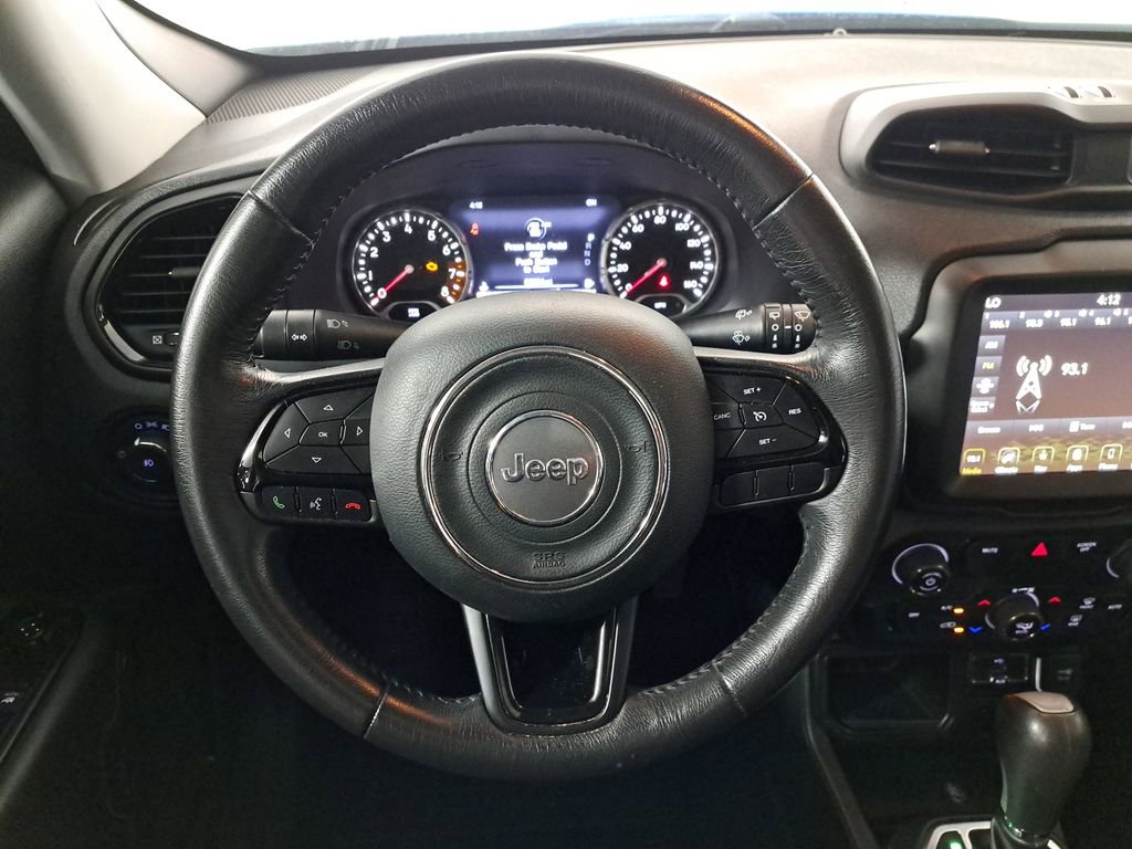 Used 2020 Jeep Renegade Altitude w/ UConnect 8.4 Nav Group image 14