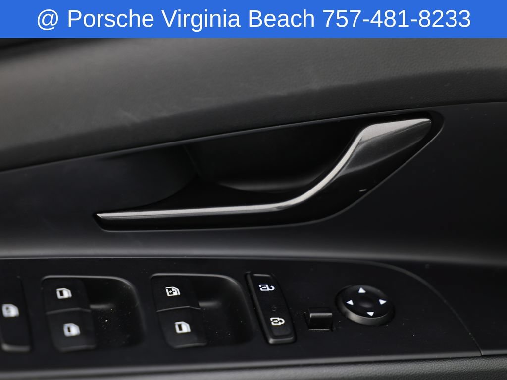 Used 2023 Hyundai Elantra N Line w/ Cargo Package FWD image 22