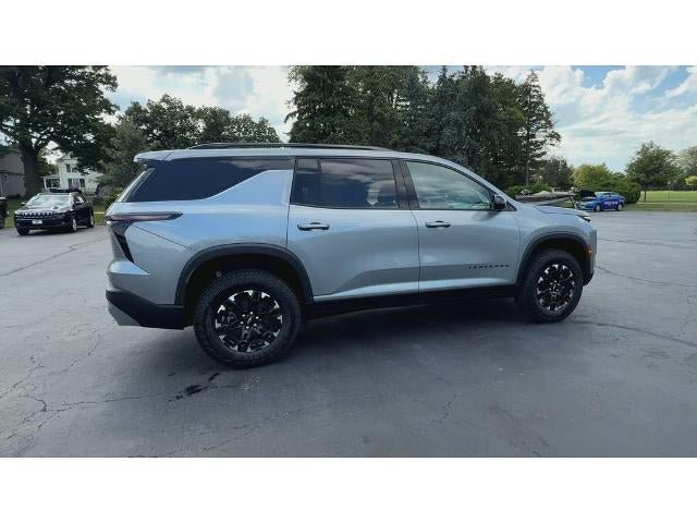 New 2027 Chevrolet Traverse Z71 w/ Driver Confidence Package AWD/4WD image 9