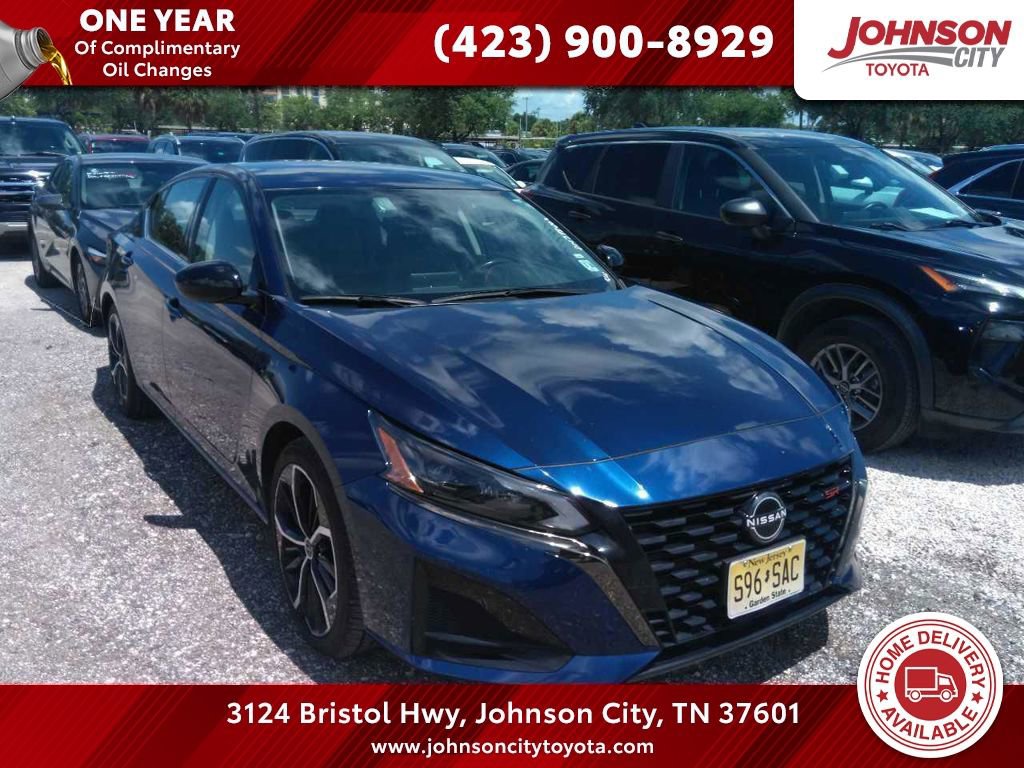 Used 2023 Nissan Altima 2.5 SR
