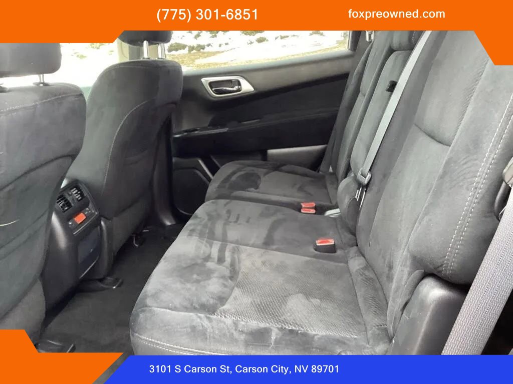 Used 2016 Nissan Pathfinder S image 17