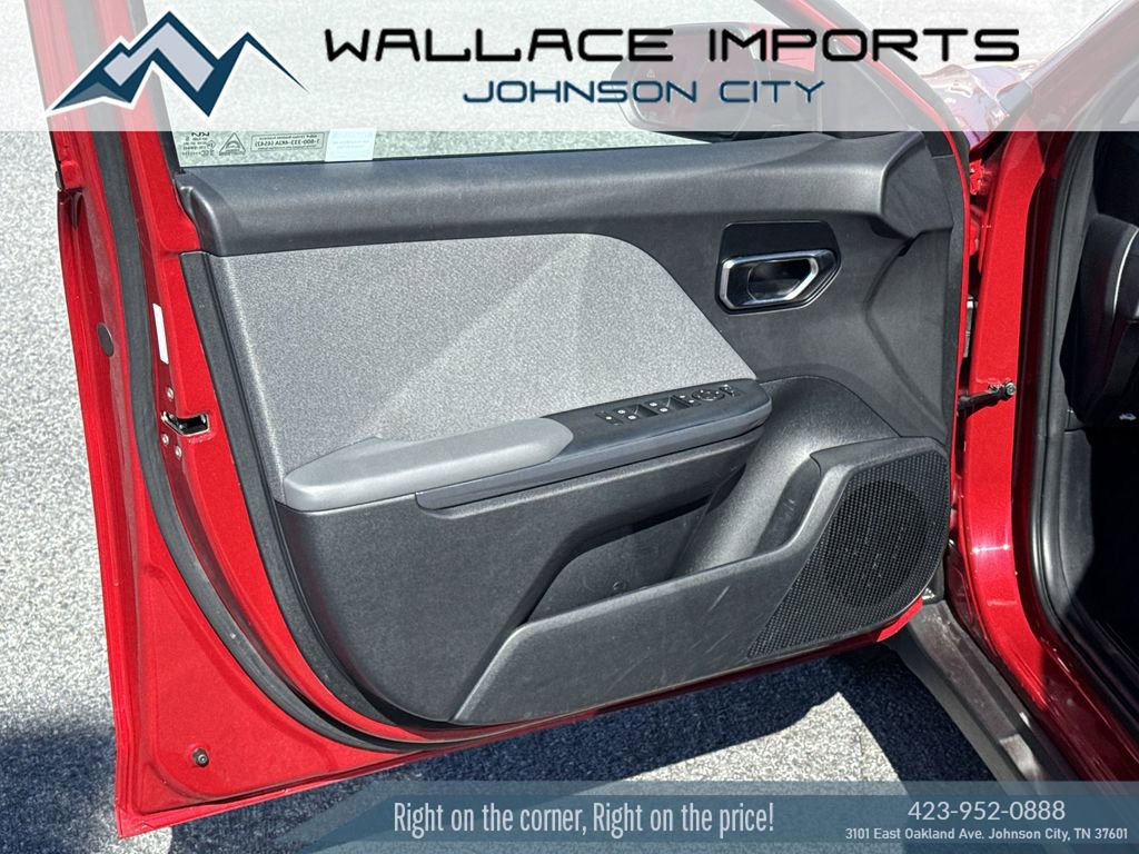 Used 2025 Kia K4 EX image 12