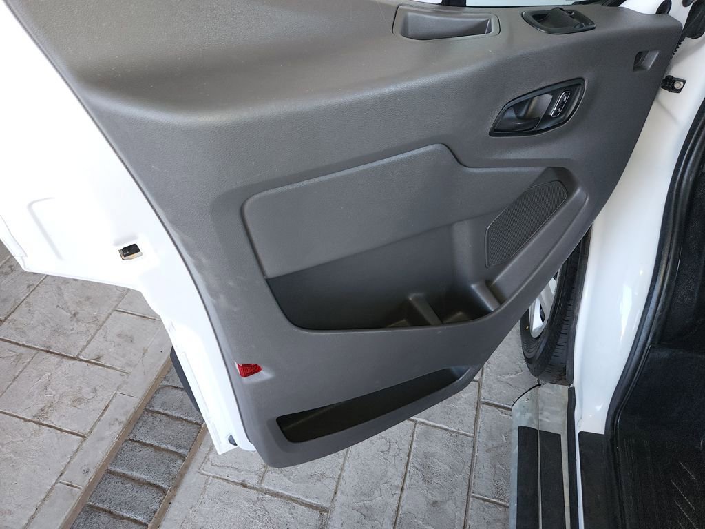 Used 2024 Ford Transit 250 Low Roof w/ Exterior Upgrade Package image 29