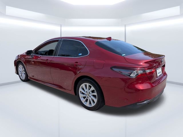 Used 2019 Toyota Camry LE FWD image 6