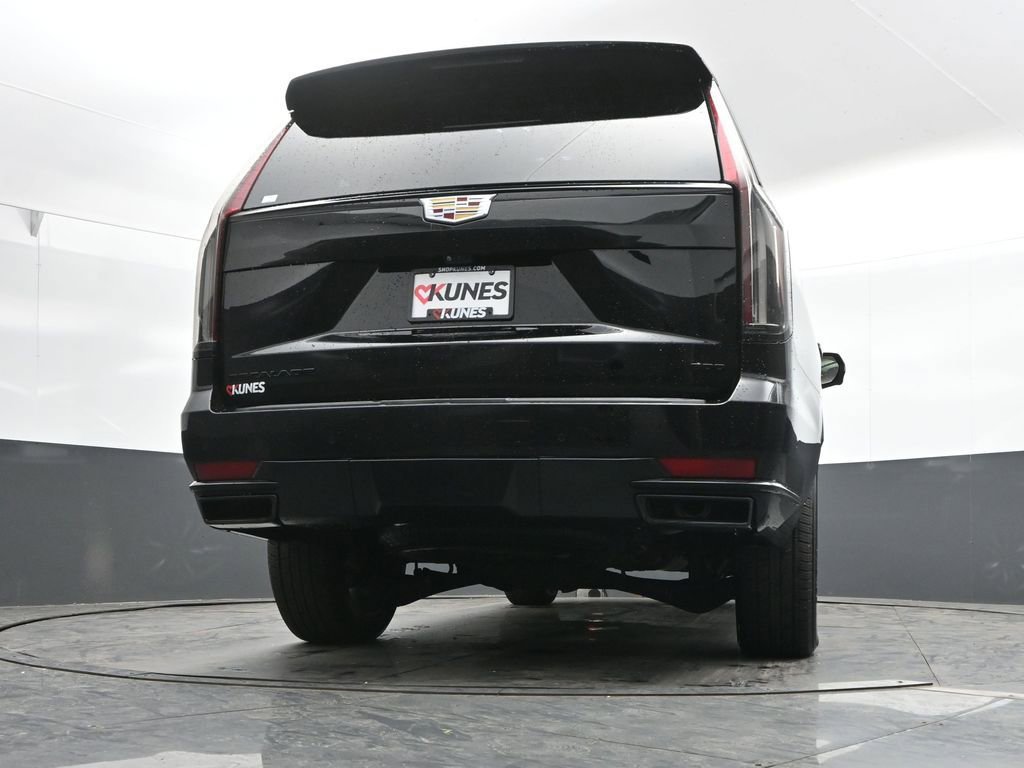 Used 2022 Cadillac Escalade Sport w/ Touring Package image 43