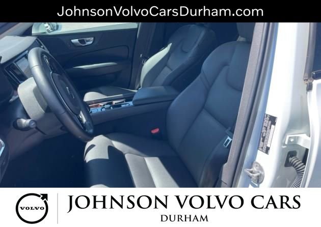 Used 2025 Volvo V60 B5 Cross Country Plus AWD/4WD image 6