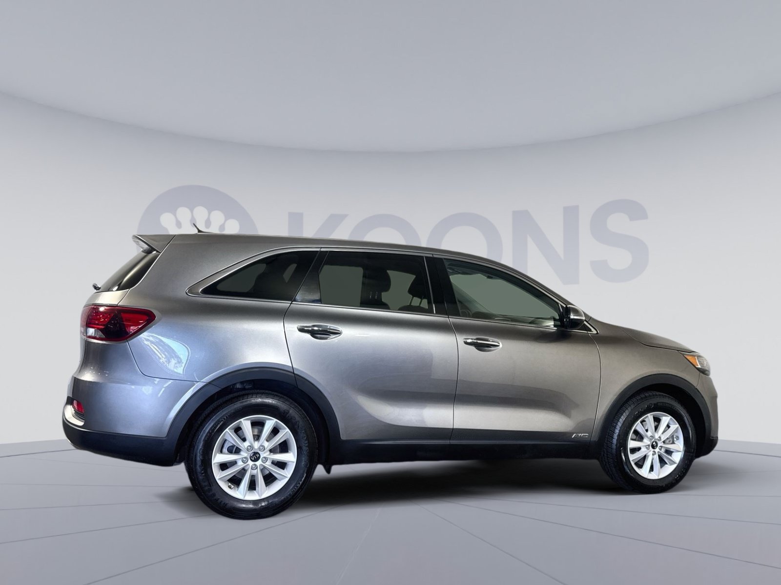 Used 2019 Kia Sorento AWD V6 image 8