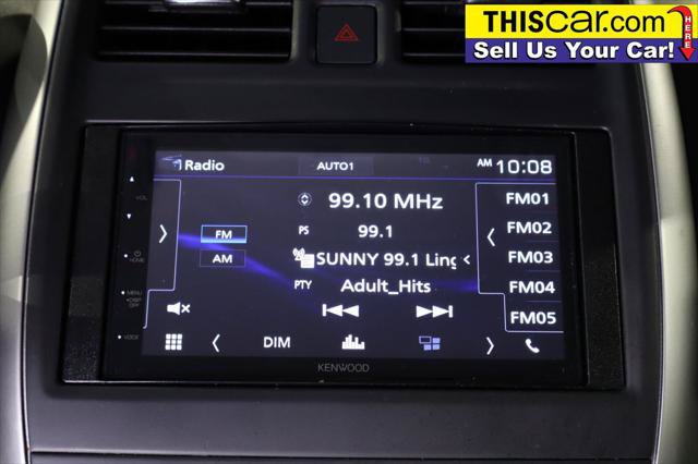 Used 2016 Nissan Versa SV FWD image 17