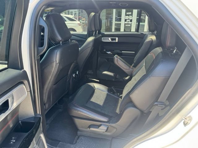 Used 2023 Ford Explorer ST-Line w/ Class IV Trailer Tow Package AWD/4WD image 35