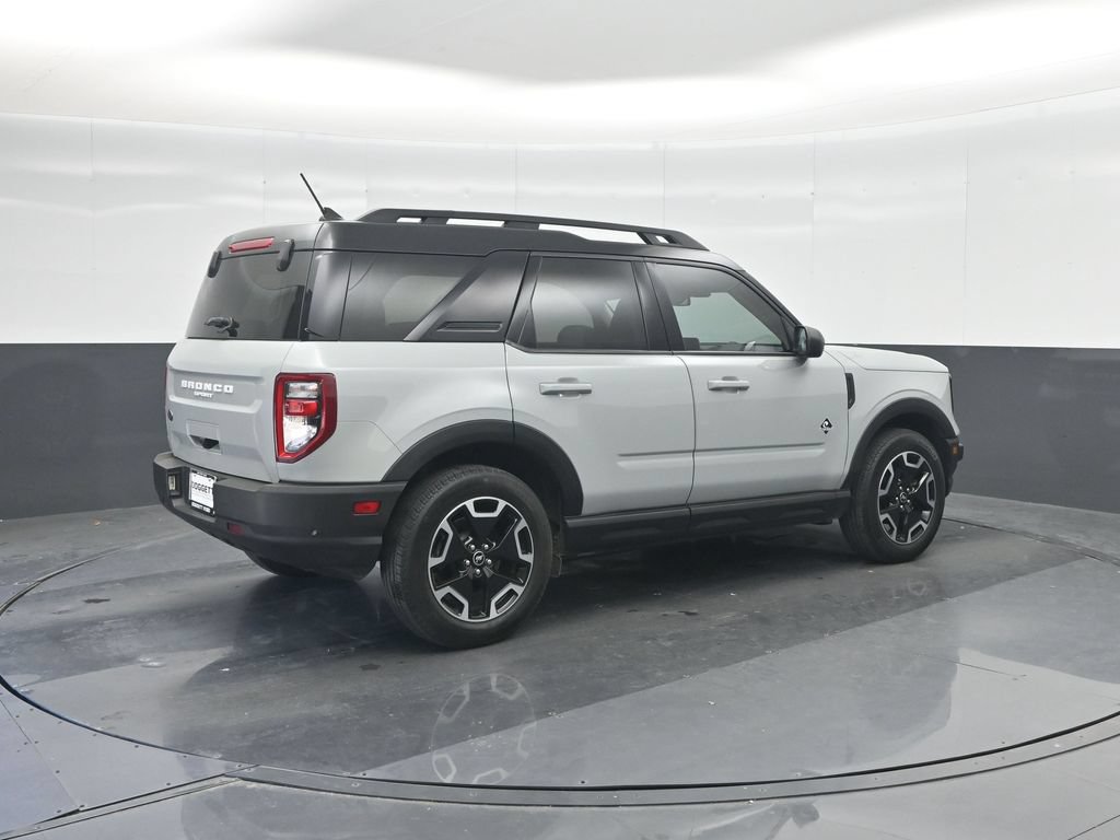Used 2023 Ford Bronco Sport Outer Banks w/ Tech Package AWD/4WD image 15