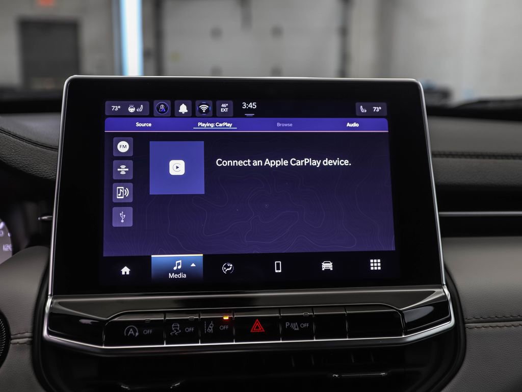 Used 2024 Jeep Compass Limited image 16