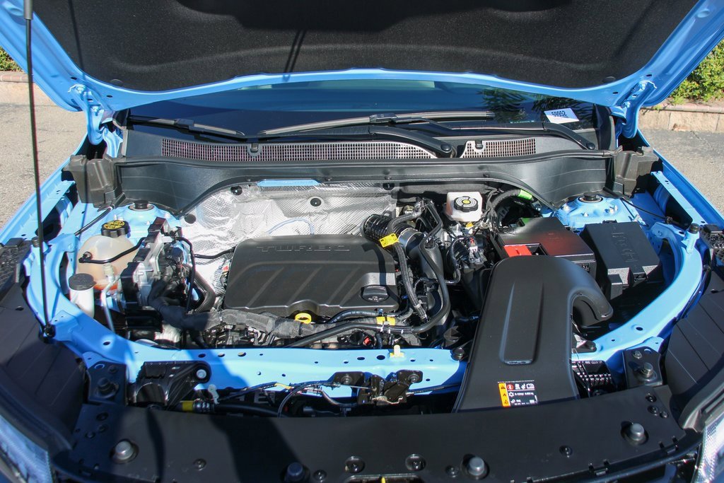 Used 2024 Chevrolet Trax RS w/ Sunroof Package image 11