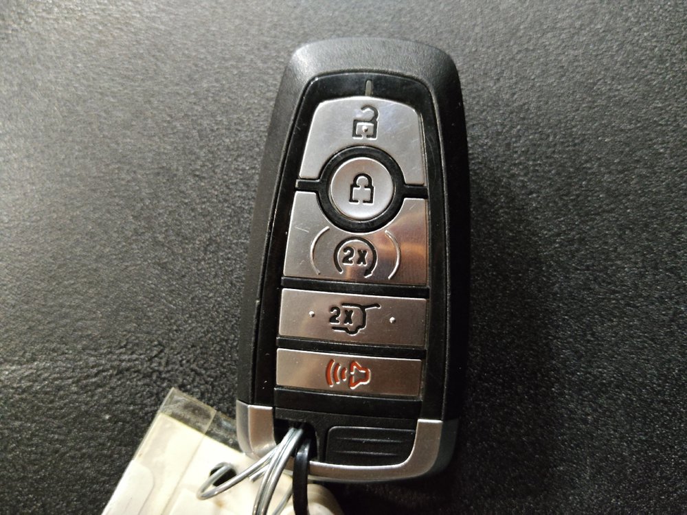 Used 2022 Ford Edge SEL w/ Convenience Package AWD/4WD image 32