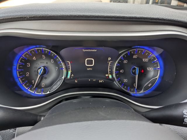 New 2027 Chrysler Pacifica Select FWD image 13