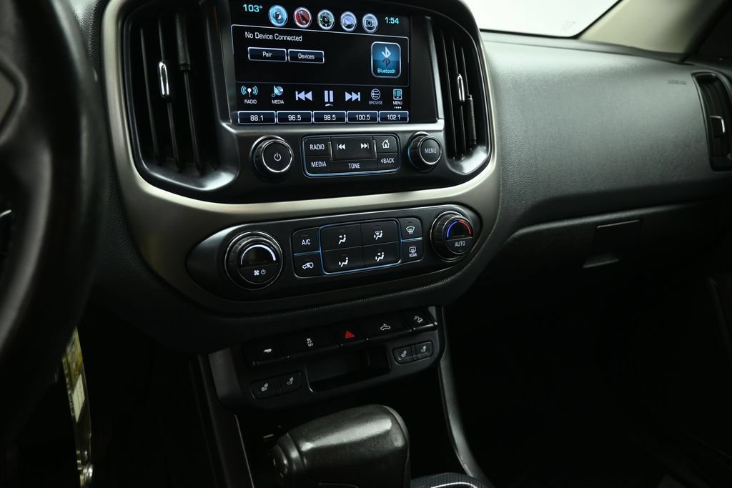 Used 2018 Chevrolet Colorado Z71 RWD image 14