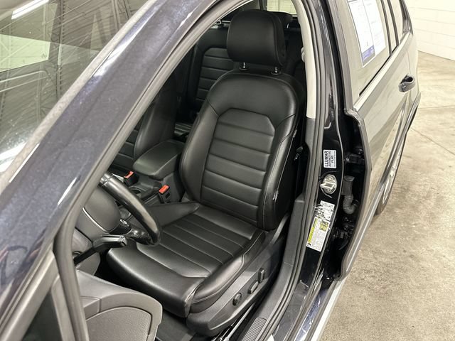 Used 2018 Volkswagen Golf Alltrack SEL AWD/4WD image 13