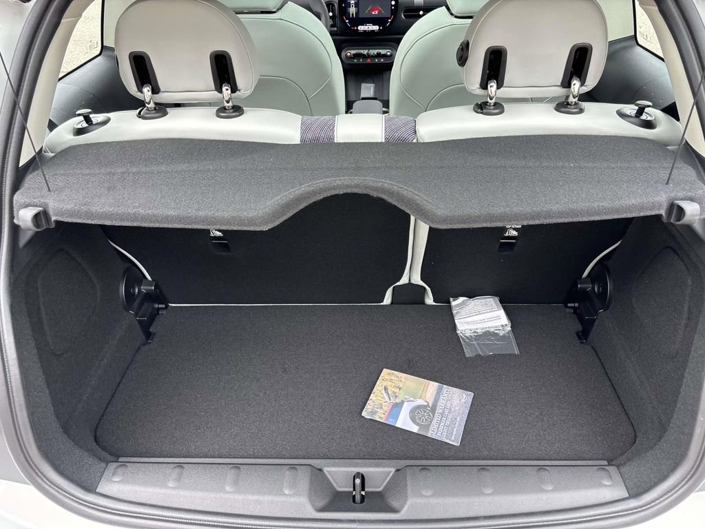 New 2026 MINI Cooper S image 9