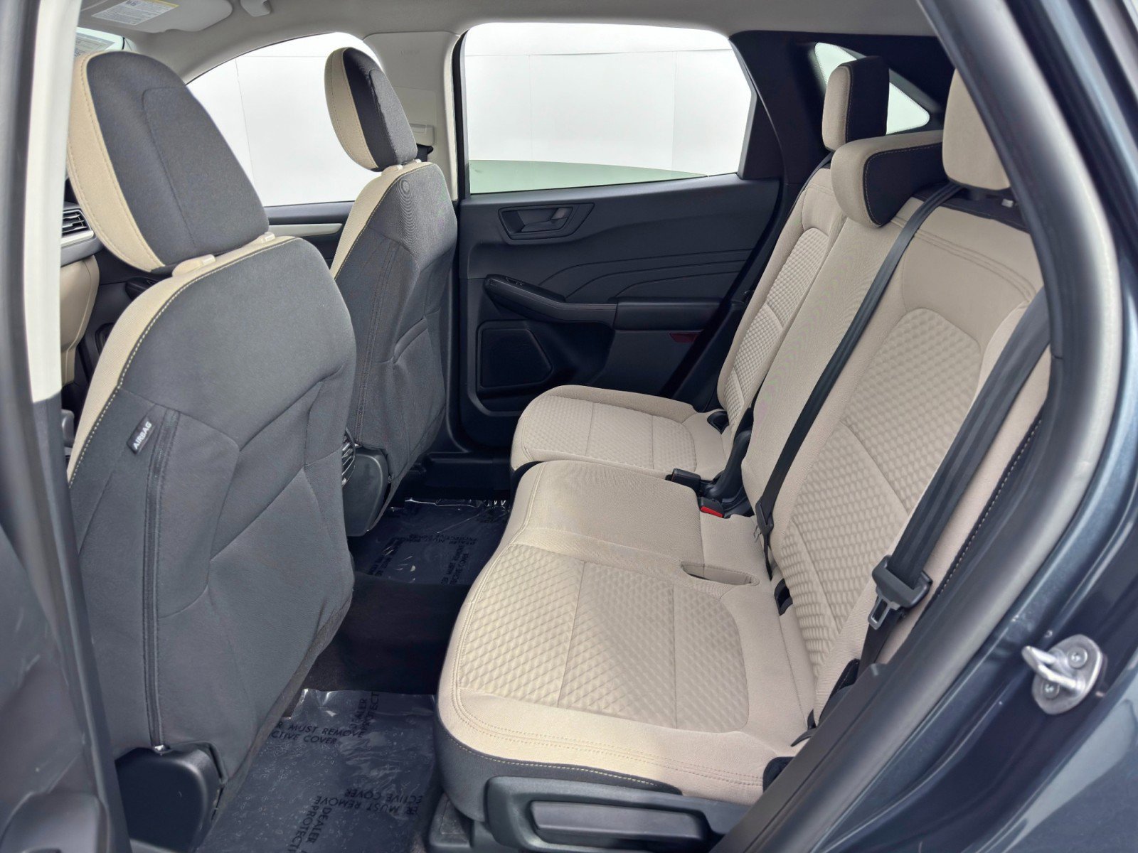 Used 2022 Ford Escape SE w/ Cold Weather Package image 34