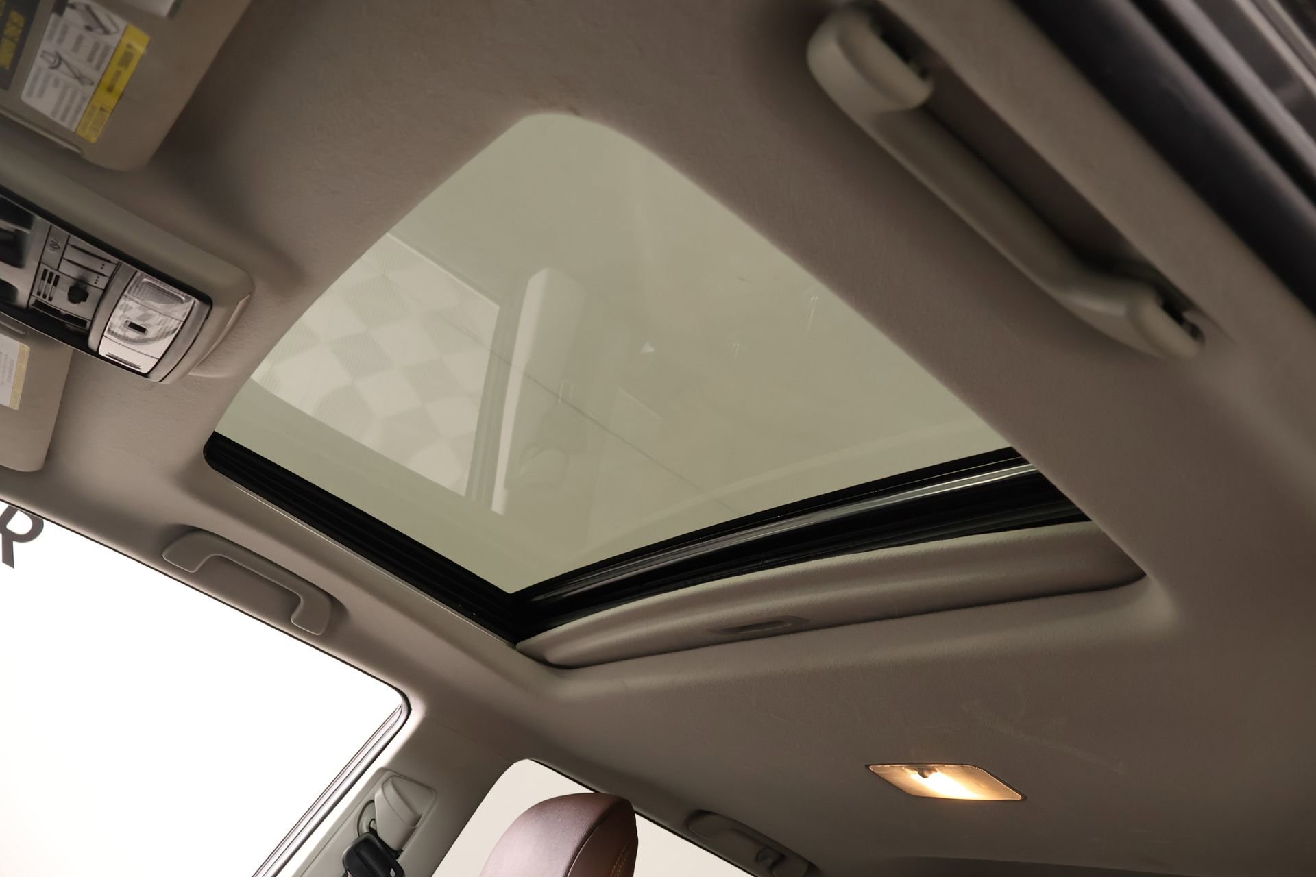 Used 2019 Toyota 4Runner Limited image 15