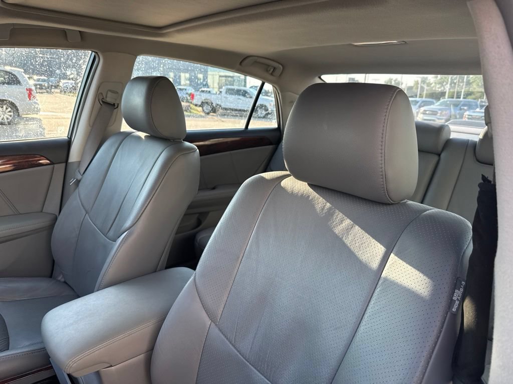 Used 2008 Toyota Avalon Limited FWD image 9