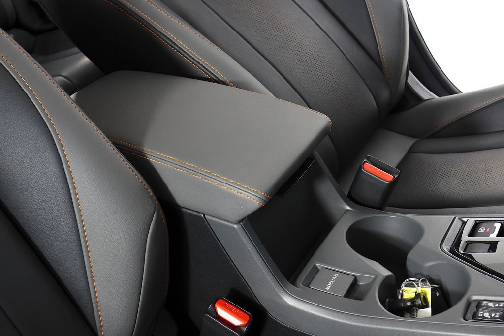 Certified 2025 Subaru Crosstrek 2.5i Limited w/ Crosstrek Mirror Package AWD/4WD image 16