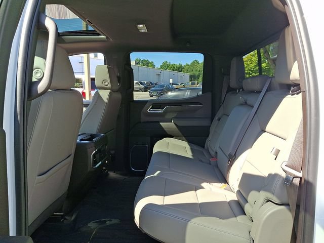 Used 2022 GMC Sierra 1500 SLT w/ SLT Convenience Package AWD/4WD image 10