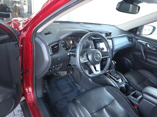 Used 2020 Nissan Rogue SL w/ Premium Package image 21