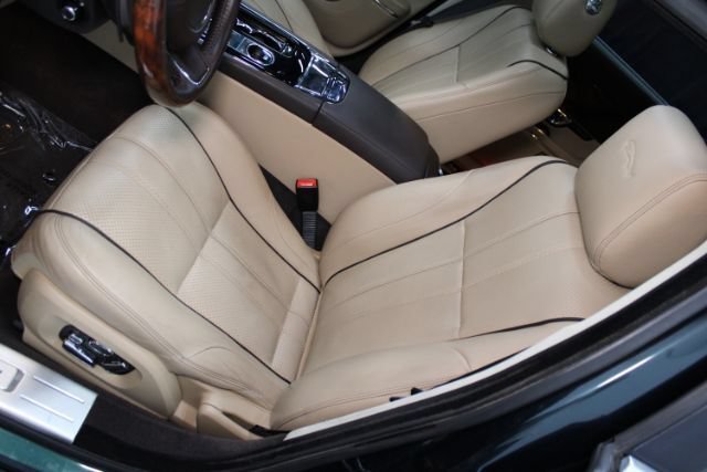 Used 2015 Jaguar XJ L Portfolio RWD image 16
