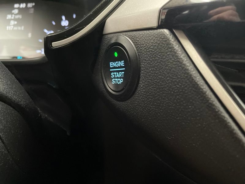 Used 2020 Ford Escape SEL FWD image 27