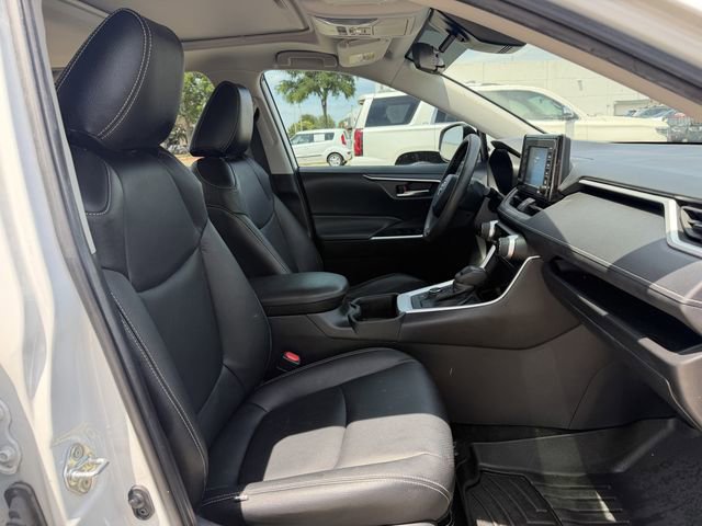 Certified 2022 Toyota RAV4 XLE w/ Convenience Package AWD/4WD image 28