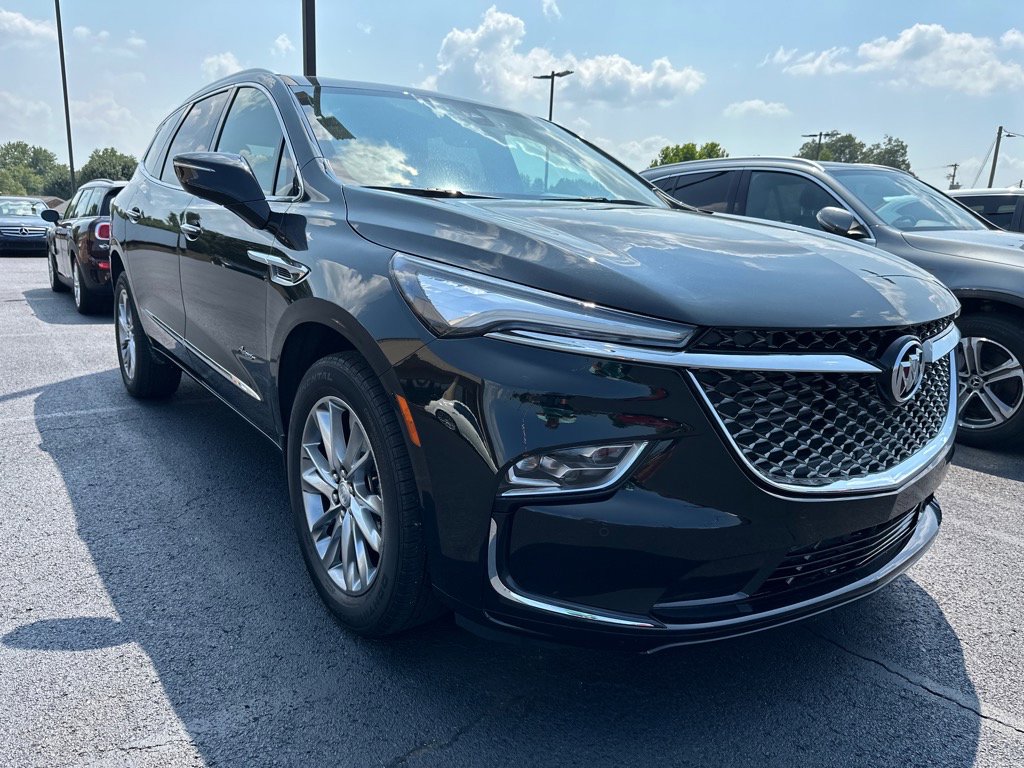 Used 2022 Buick Enclave Avenir w/ Avenir Technology Package