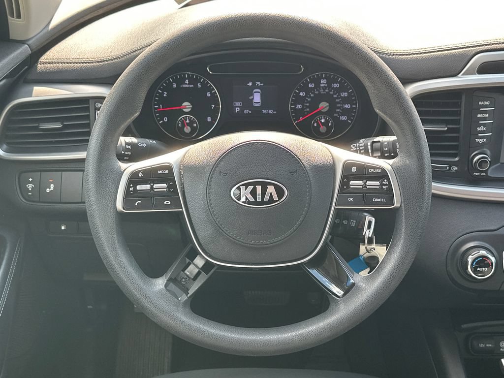 Used 2019 Kia Sorento FWD V6 image 24