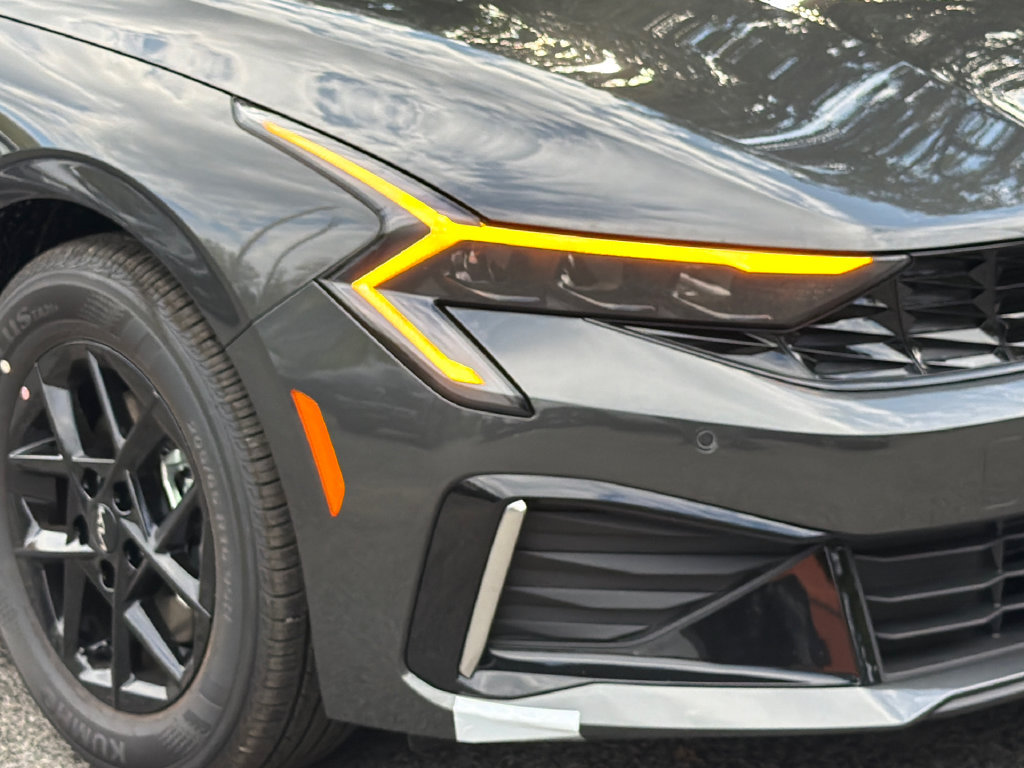New 2026 Kia K5 LXS FWD image 9