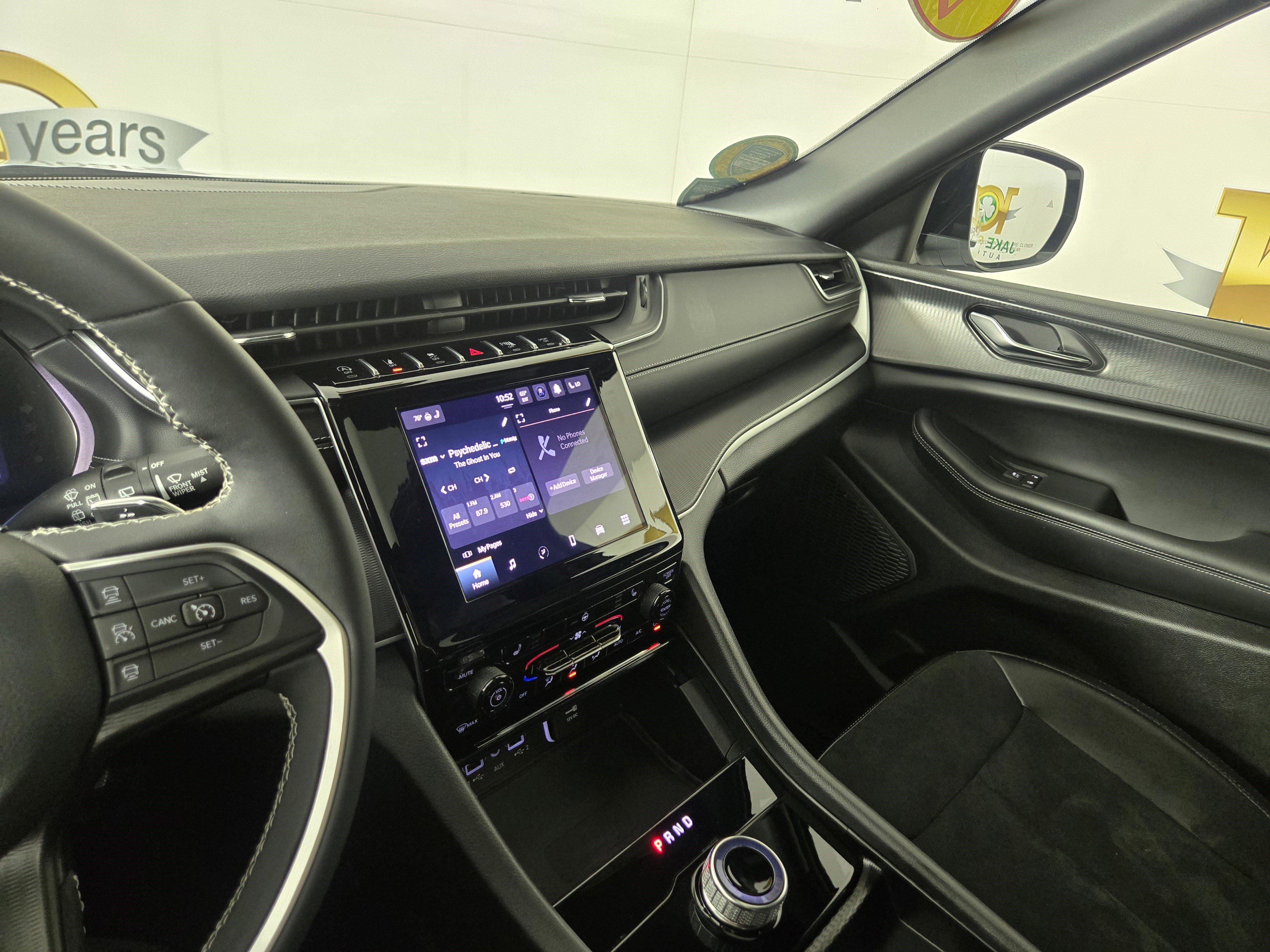 Certified 2024 Jeep Grand Cherokee L Altitude image 26