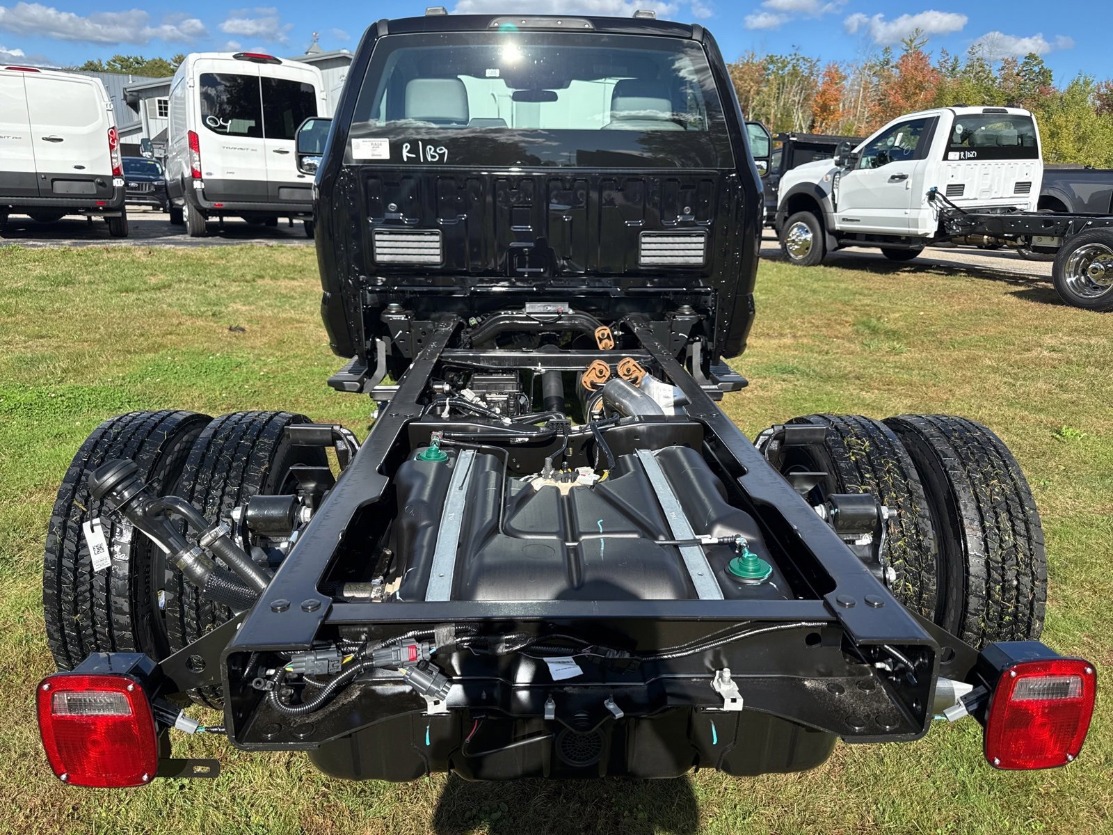 New 2026 Ford F550 4x4 Regular Cab Super Duty image 6