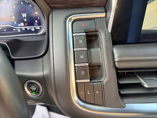 Used 2023 Chevrolet Tahoe LT image 16