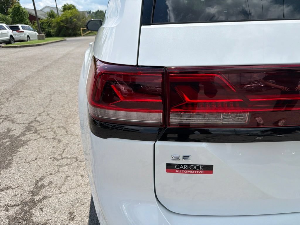 Used 2026 Volkswagen Atlas Peak Edition AWD/4WD image 13